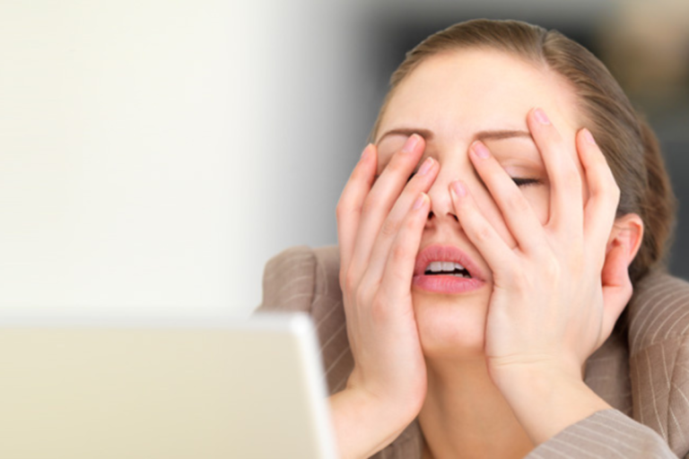 25 Daily Habits That Are Secretly Making You Look Older